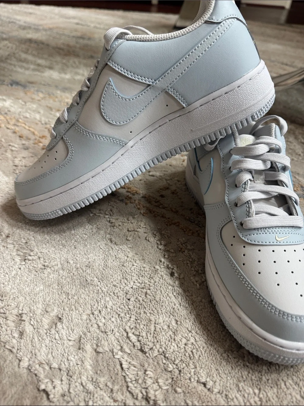 Nike stylish low